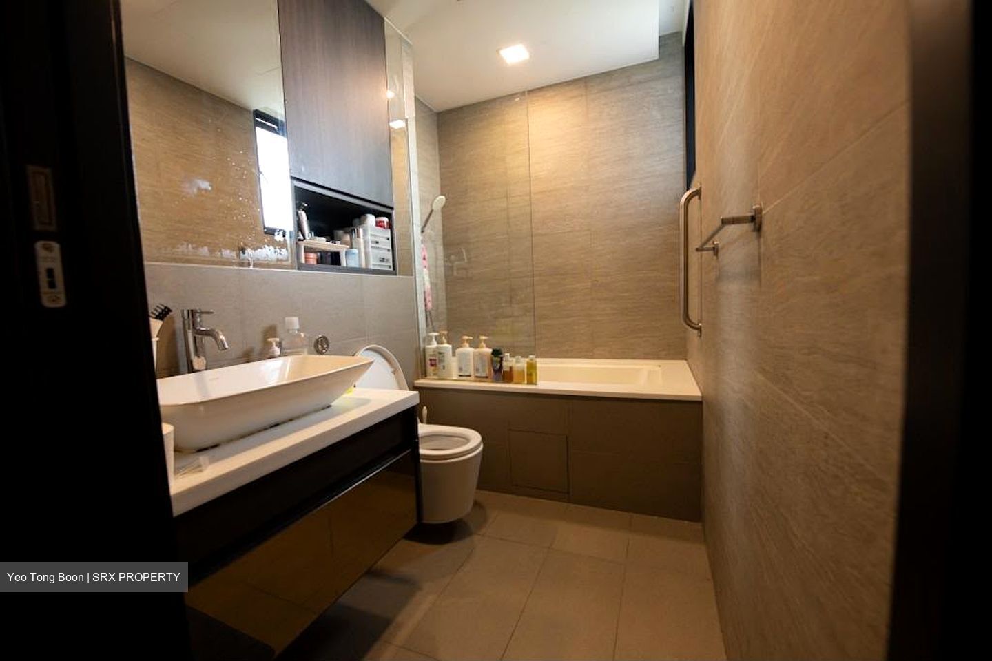 Three 11 (D20), Apartment #603675571